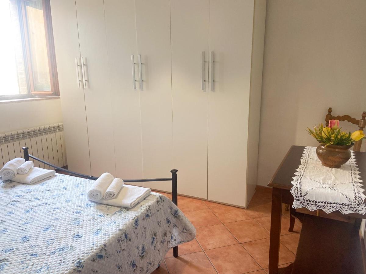 Appartamento La Chiusa 蒙蒂西亚诺 外观 照片
